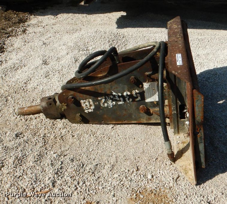 image for item HD9757 TOP 35  skid steer breaker