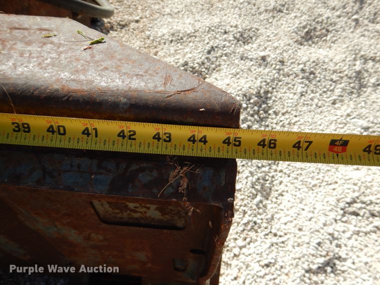 image for item HD9757 TOP 35  skid steer breaker