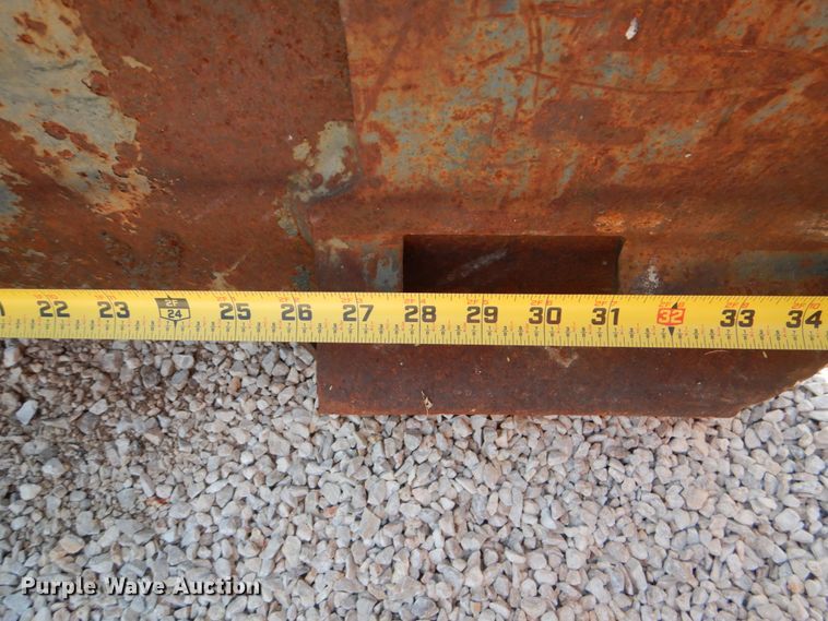 image for item HD9757 TOP 35  skid steer breaker