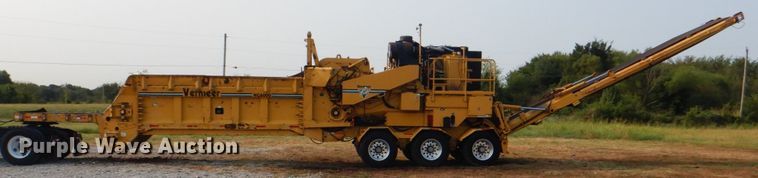 image for item HT9424 2004 Vermeer HG6000  horizontal grinder