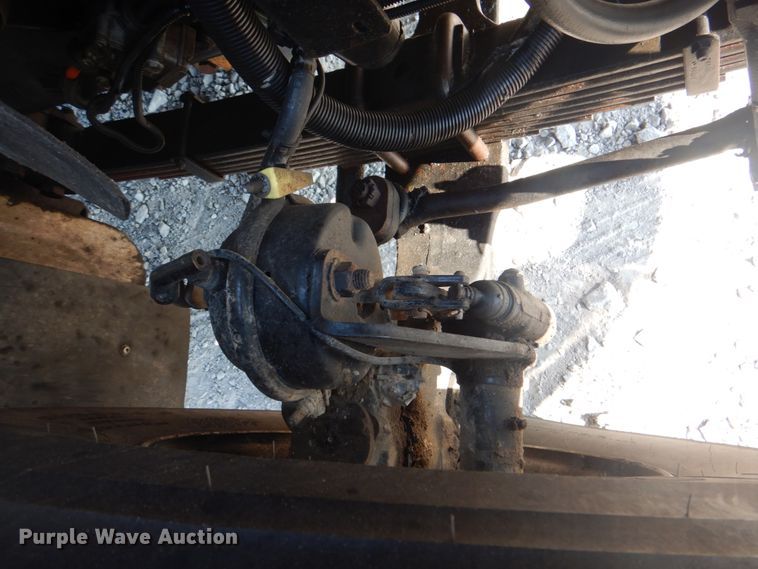 image for item HT9433 2011 International WorkStar 7600  vacuum truck