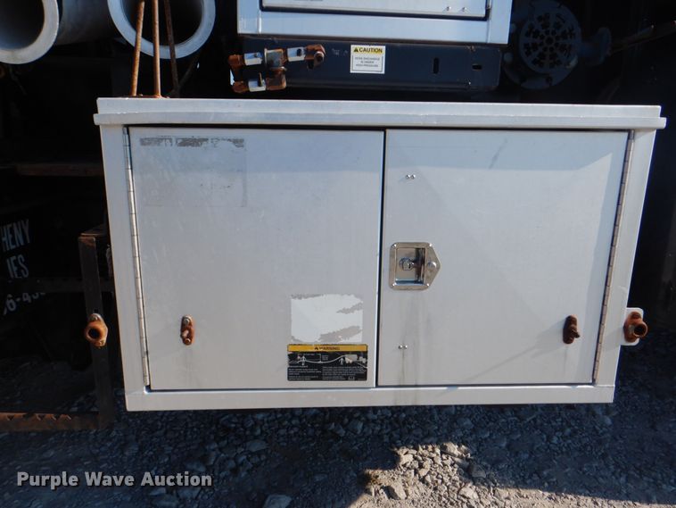 image for item HT9433 2011 International WorkStar 7600  vacuum truck