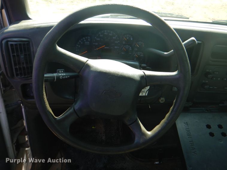 image for item HT9434 2006 Chevrolet C4500  bucket truck