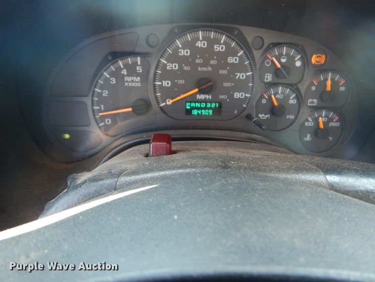 image for item HT9434 2006 Chevrolet C4500  bucket truck