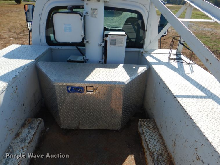 image for item HT9434 2006 Chevrolet C4500  bucket truck