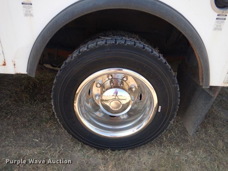 image for item HT9434 2006 Chevrolet C4500  bucket truck