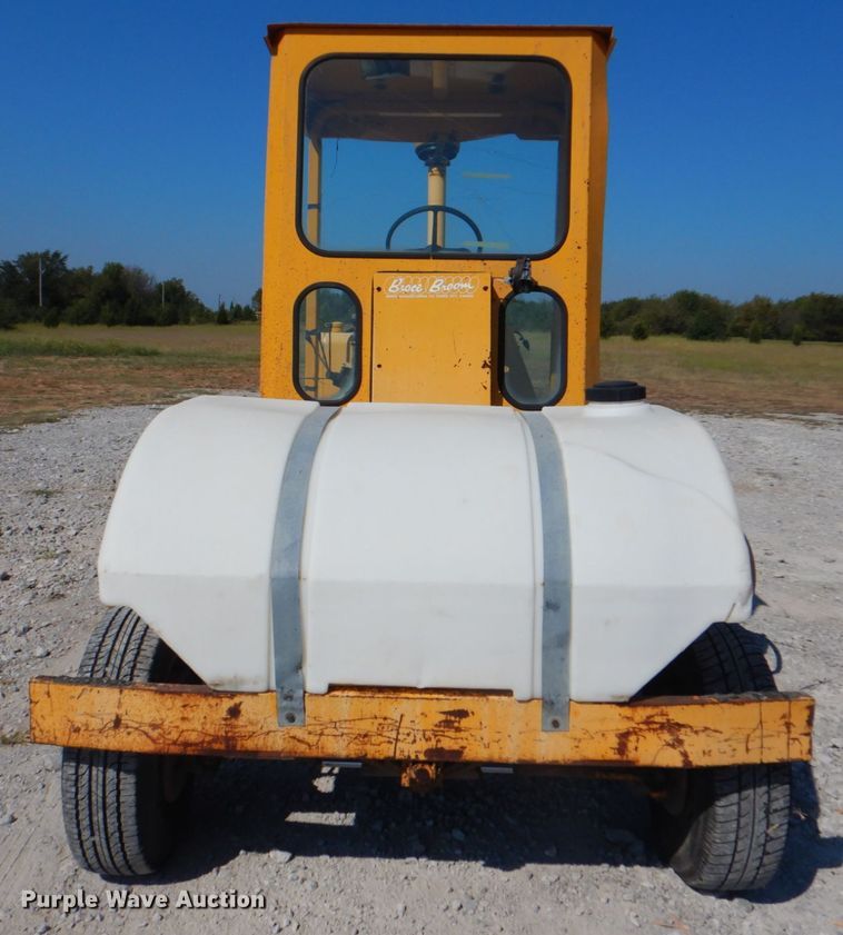 image for item HT9435 Broce RC350  broom