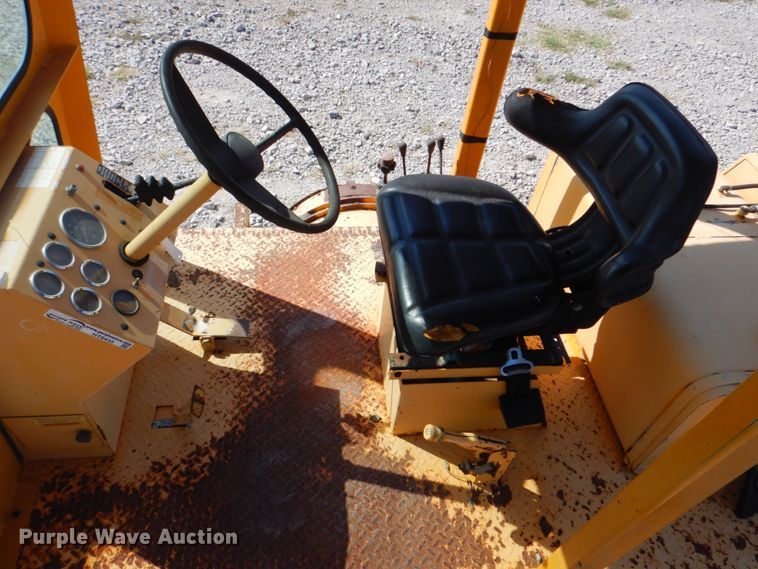 image for item HT9435 Broce RC350  broom