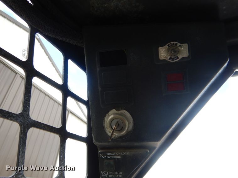 image for item HU9288 1996 Bobcat 763  skid steer loader
