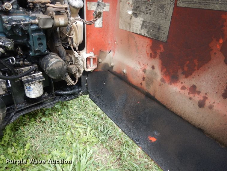 image for item HU9288 1996 Bobcat 763  skid steer loader