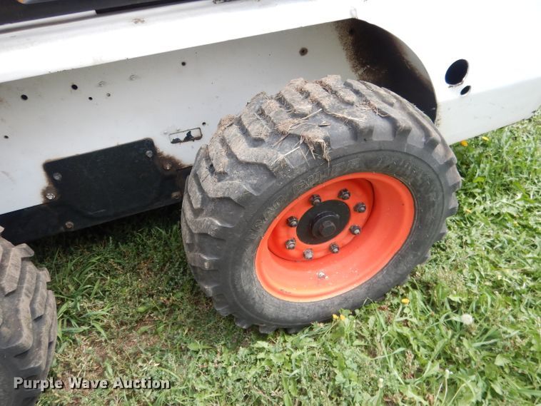 image for item HU9288 1996 Bobcat 763  skid steer loader