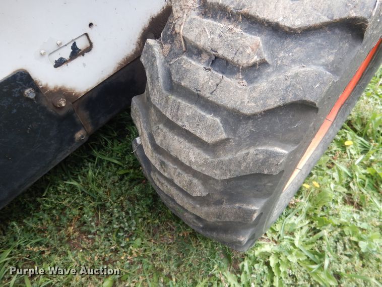 image for item HU9288 1996 Bobcat 763  skid steer loader