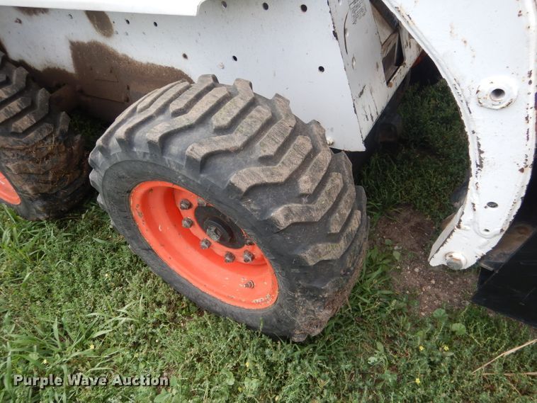 image for item HU9288 1996 Bobcat 763  skid steer loader