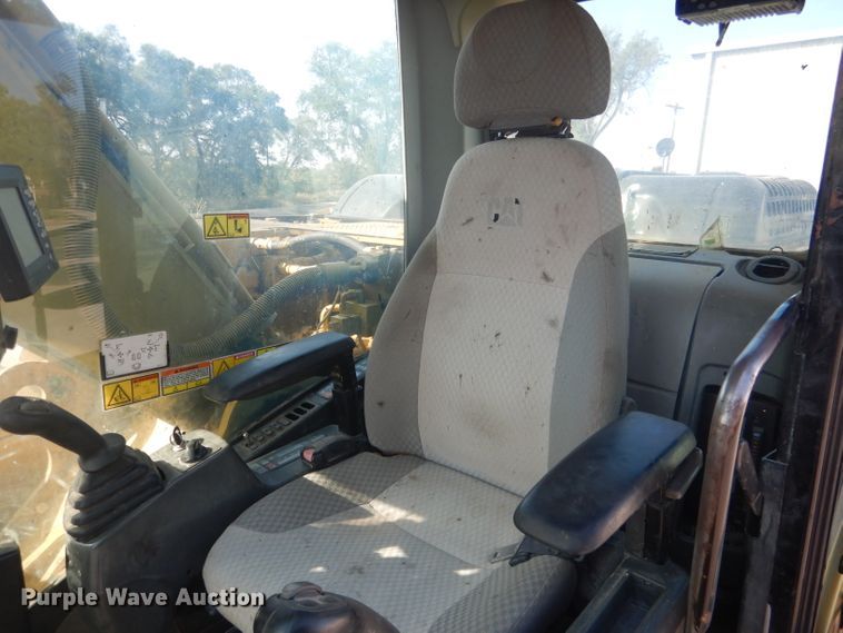 image for item HU9295 2007 Caterpillar 324D  excavator