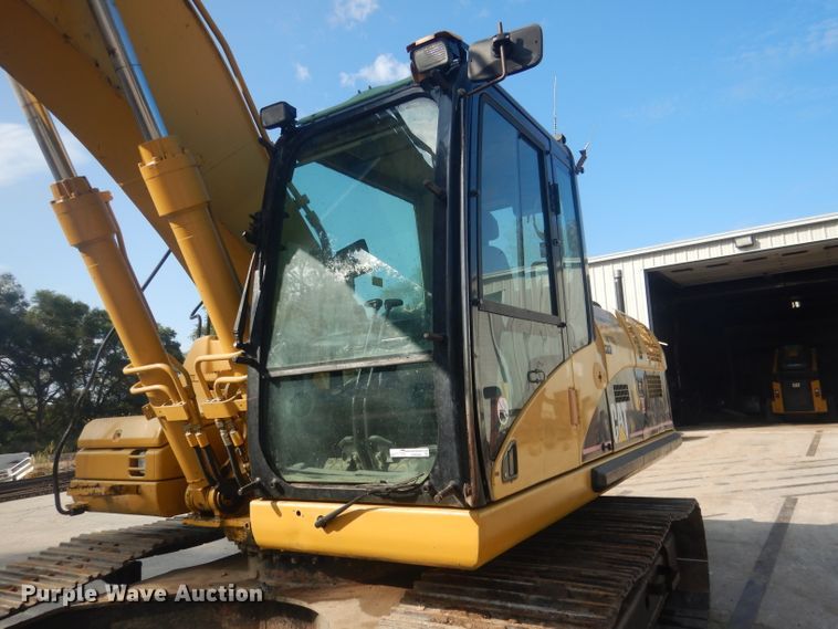 image for item HU9295 2007 Caterpillar 324D  excavator