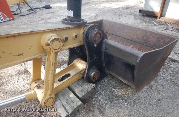 image for item HU9296 Caterpillar  60' long reach excavator stick