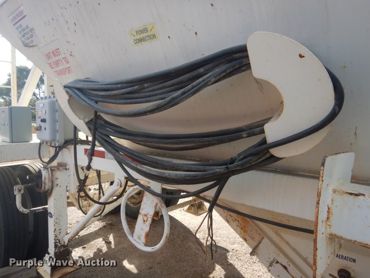 image for item HU9297 Concrete silo