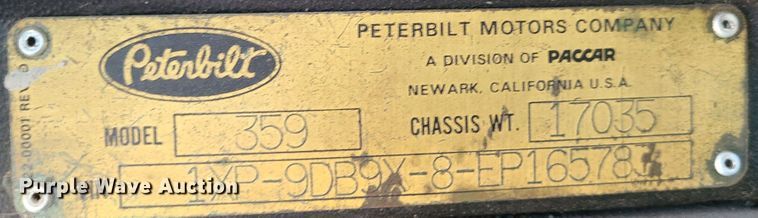 image for item IC9988 1984 Peterbilt 359  roll-off container truck