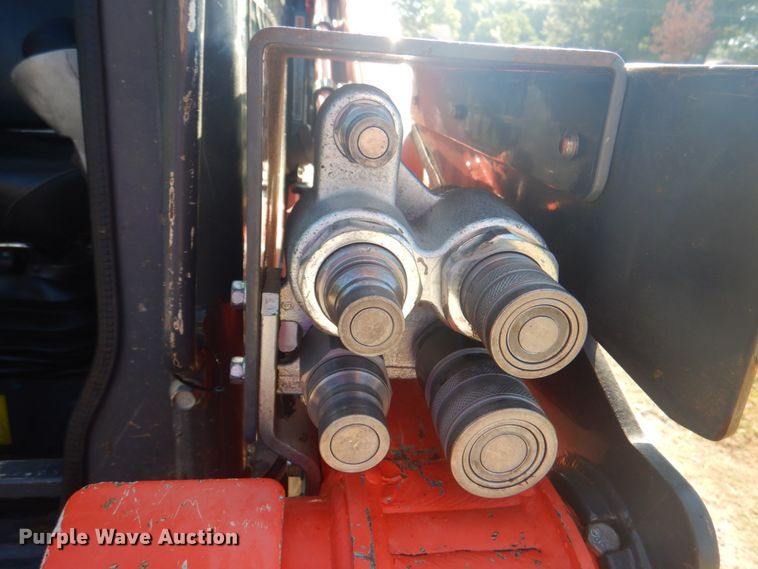 image for item ID9115 2016 Kubota SVL95-2S  tracked skid steer loader