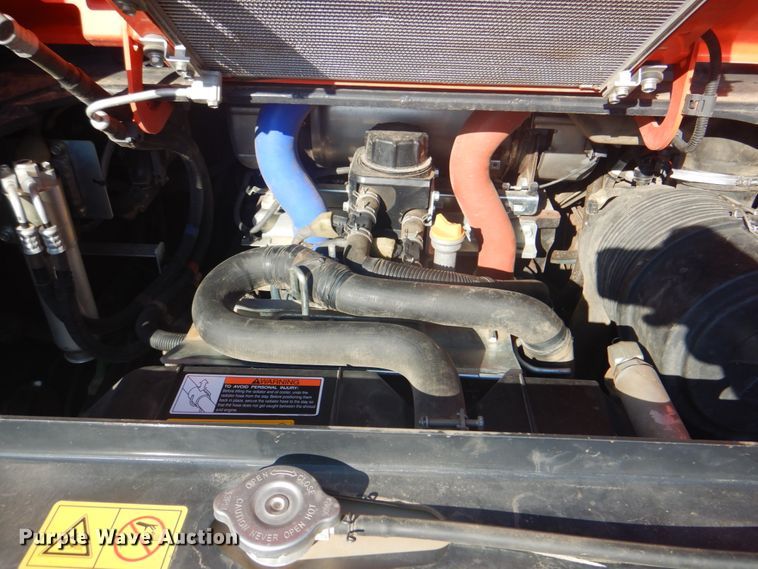 image for item ID9115 2016 Kubota SVL95-2S  tracked skid steer loader