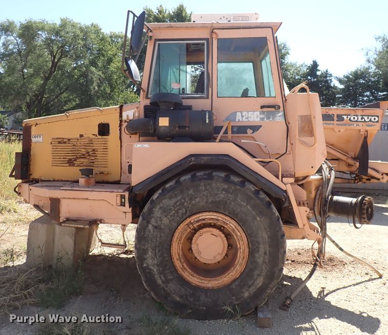 image for item IK9093 Volvo A25C  haul truck cab assembly