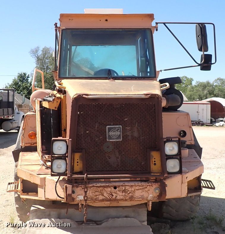 image for item IK9093 Volvo A25C  haul truck cab assembly