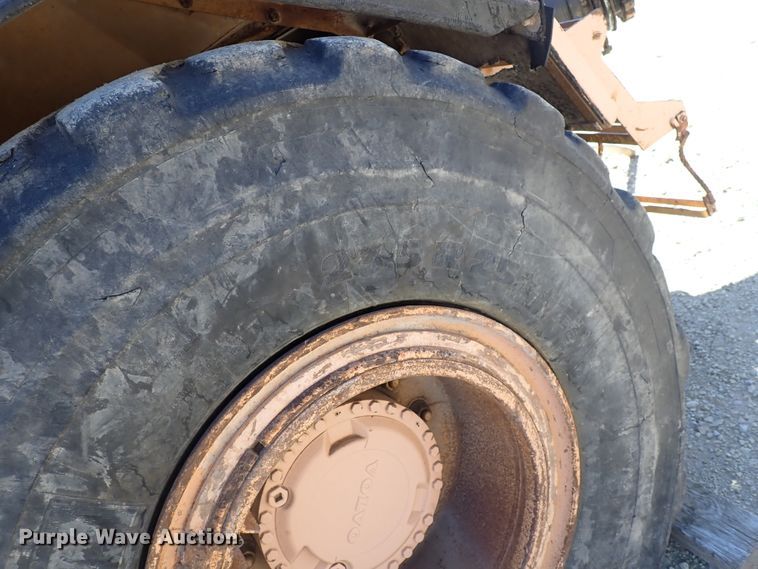 image for item IK9093 Volvo A25C  haul truck cab assembly