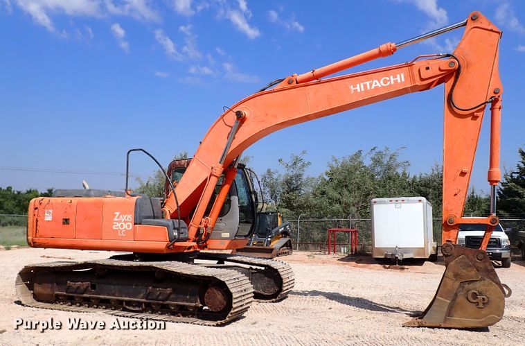 image for item IN9612 2002 Hitachi ZX200LC  excavator