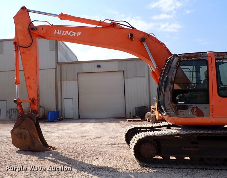 image for item IN9612 2002 Hitachi ZX200LC  excavator