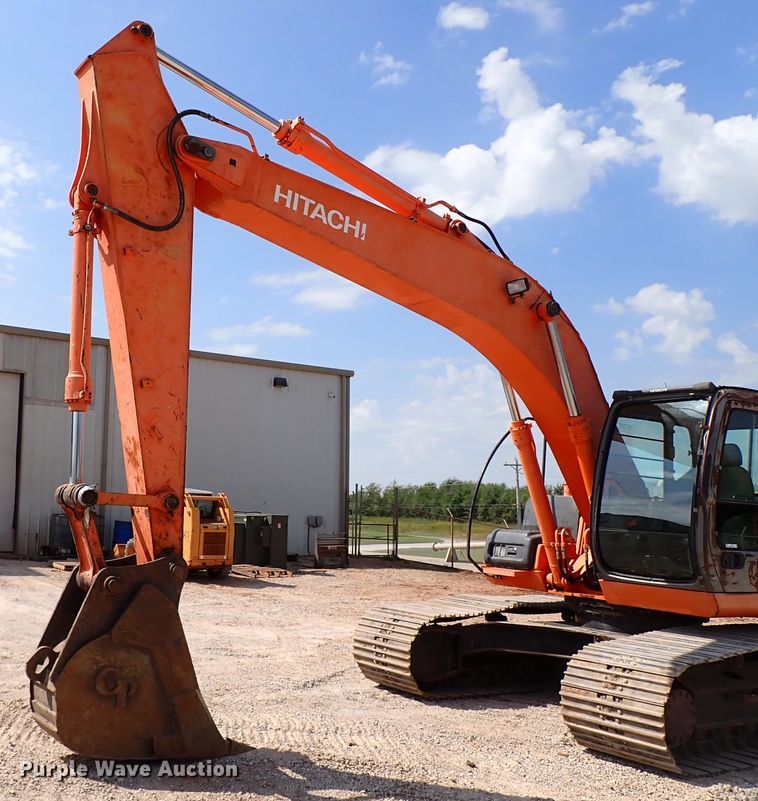 image for item IN9612 2002 Hitachi ZX200LC  excavator