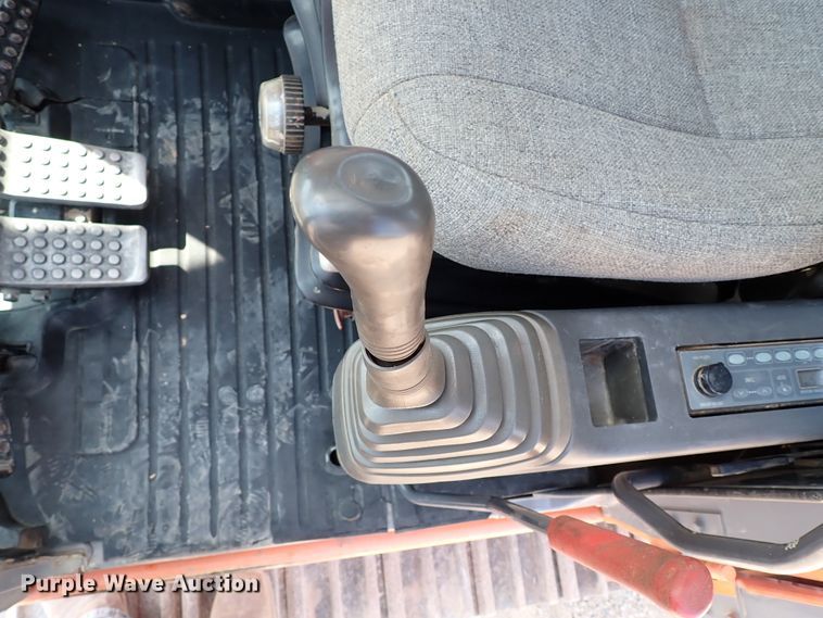 image for item IN9612 2002 Hitachi ZX200LC  excavator