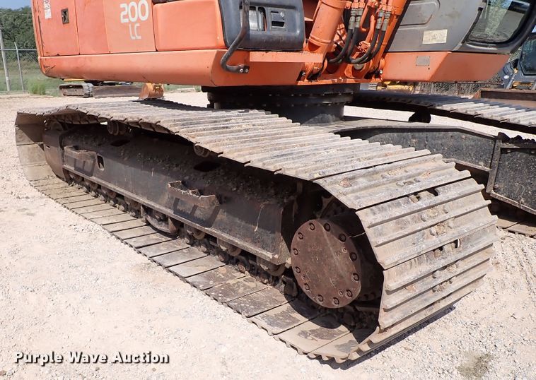 image for item IN9612 2002 Hitachi ZX200LC  excavator