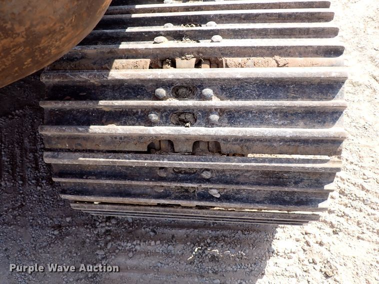 image for item IN9612 2002 Hitachi ZX200LC  excavator