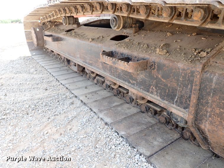 image for item IN9612 2002 Hitachi ZX200LC  excavator