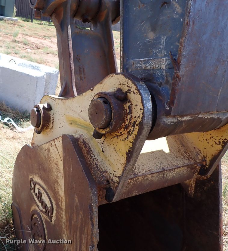 image for item IN9616 2009 John Deere 240DLC  excavator