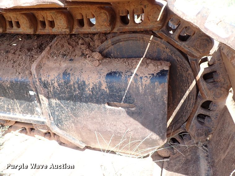 image for item IN9616 2009 John Deere 240DLC  excavator