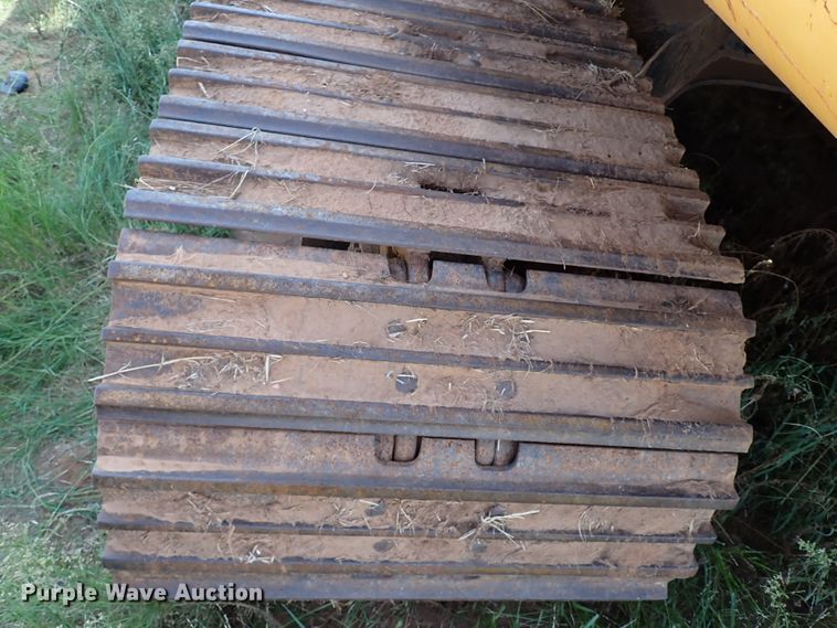 image for item IN9616 2009 John Deere 240DLC  excavator