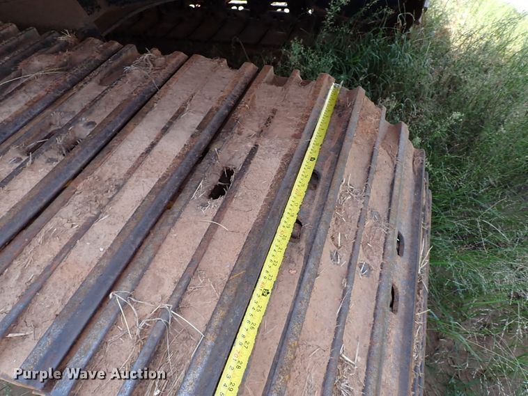 image for item IN9616 2009 John Deere 240DLC  excavator