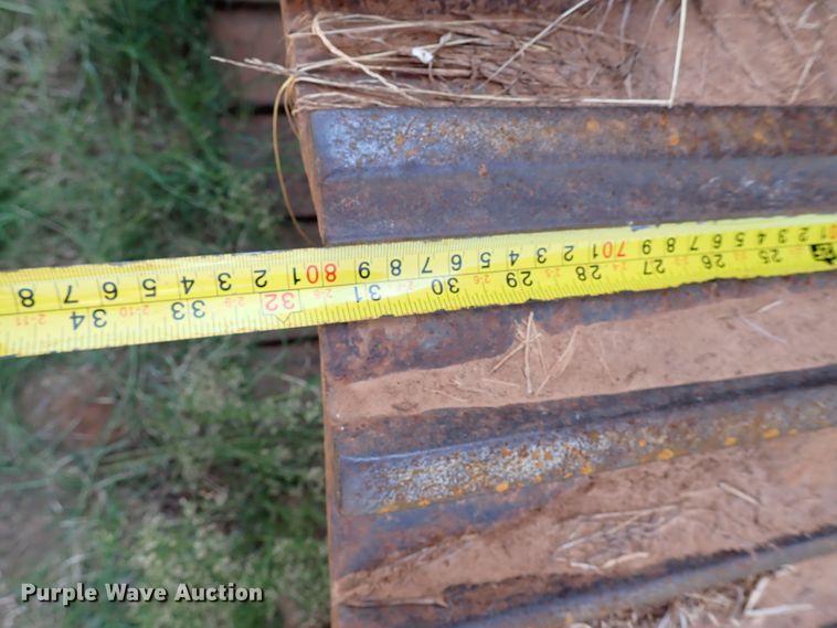 image for item IN9616 2009 John Deere 240DLC  excavator