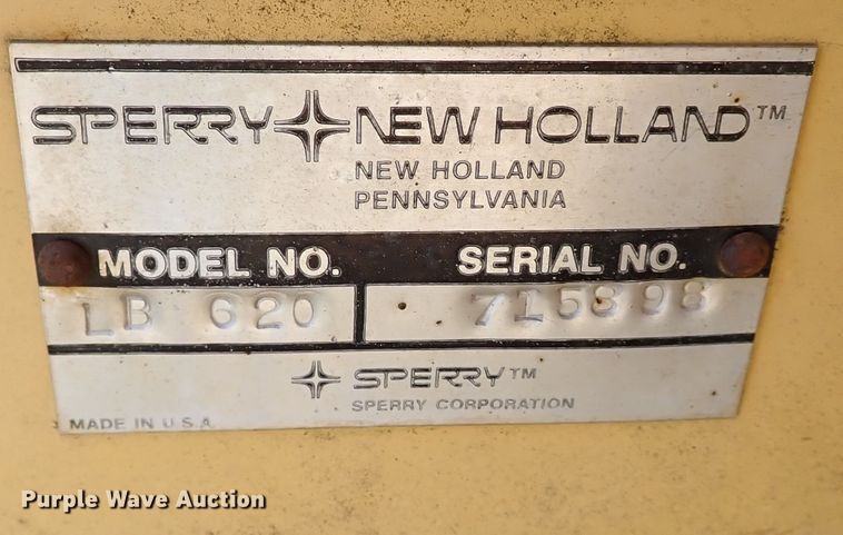 image for item IN9709 1986 New Holland LB620  backhoe