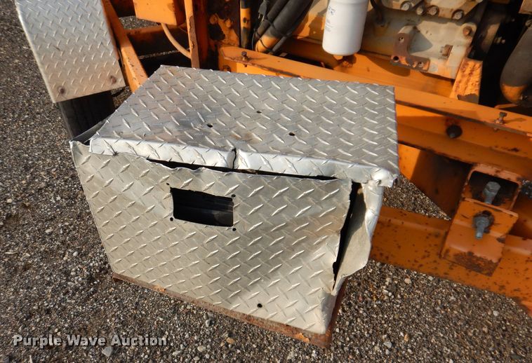 image for item IN9989 2006 Bandit 250  wood chipper