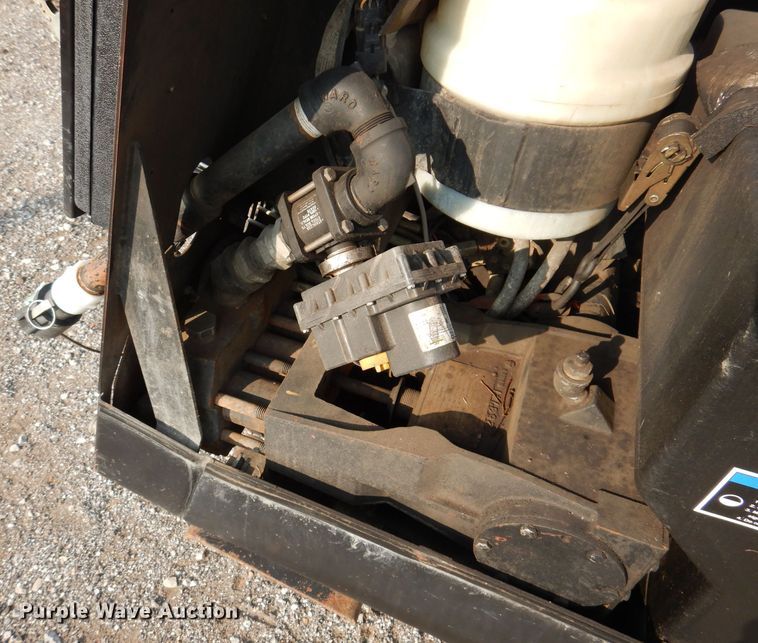 image for item IN9990 2009 Ditch Witch JT2020  directional boring unit