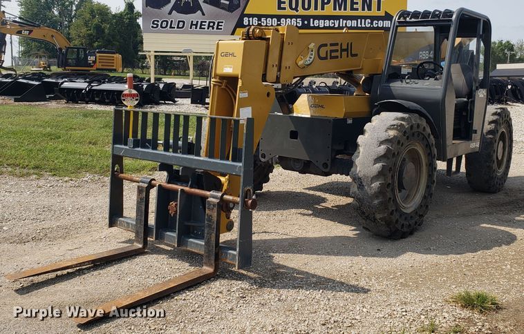 image for item IU9474 Gehl RS8-42  telehandler