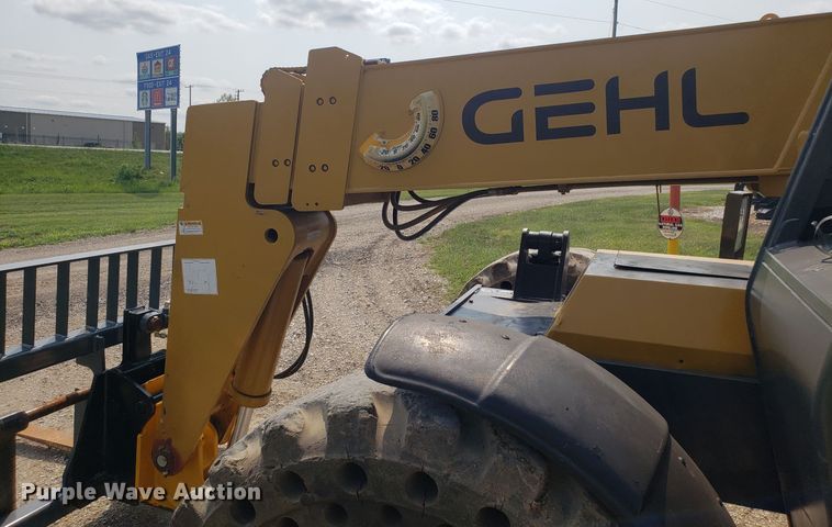 image for item IU9474 Gehl RS8-42  telehandler