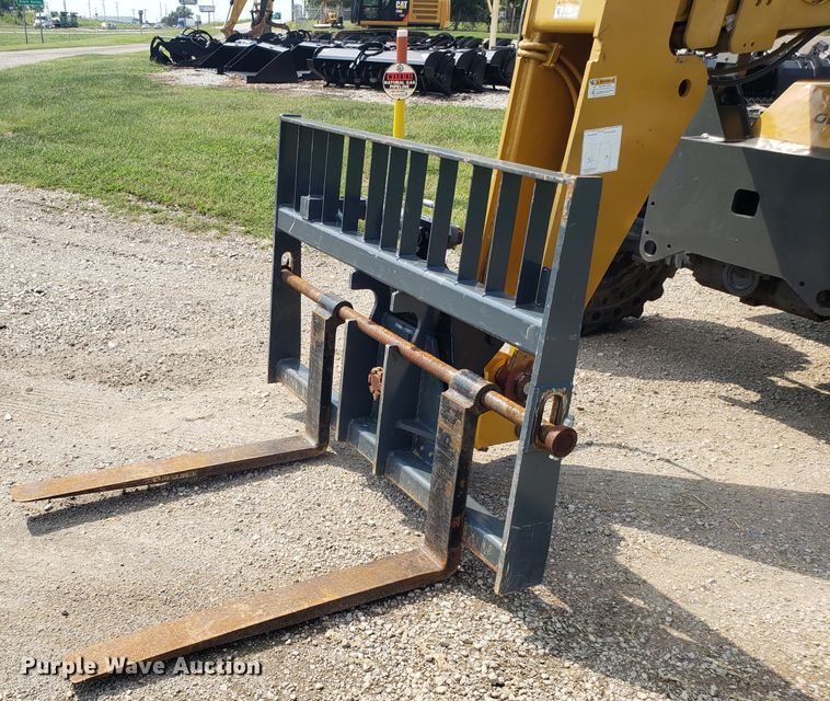 image for item IU9474 Gehl RS8-42  telehandler