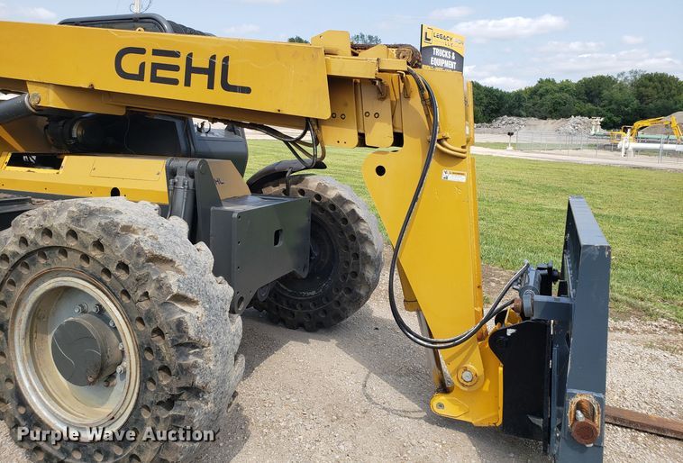 image for item IU9474 Gehl RS8-42  telehandler