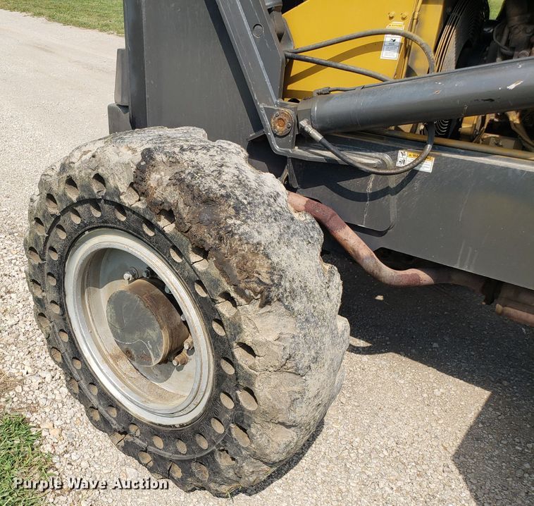 image for item IU9474 Gehl RS8-42  telehandler