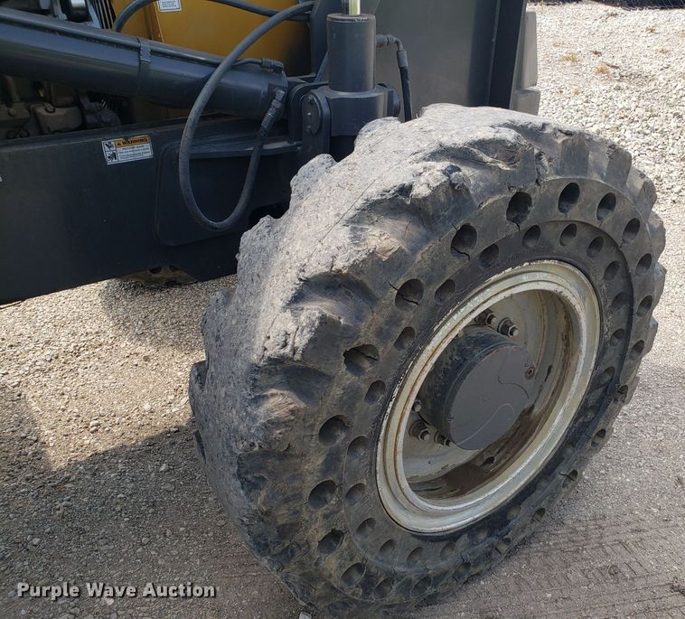 image for item IU9474 Gehl RS8-42  telehandler