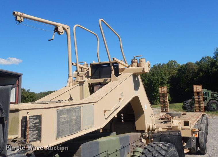 image for item JG9094 2012 Systems & Electronics M1000  equipment trailer