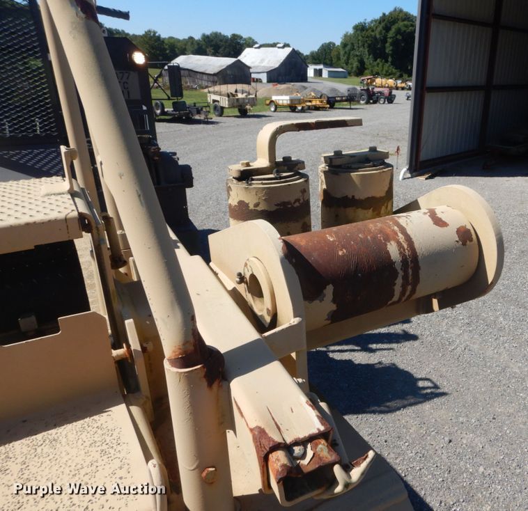 image for item JG9094 2012 Systems & Electronics M1000  equipment trailer